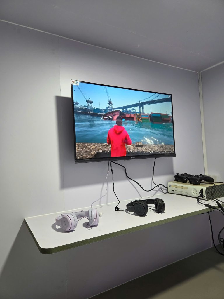 X-BOX A