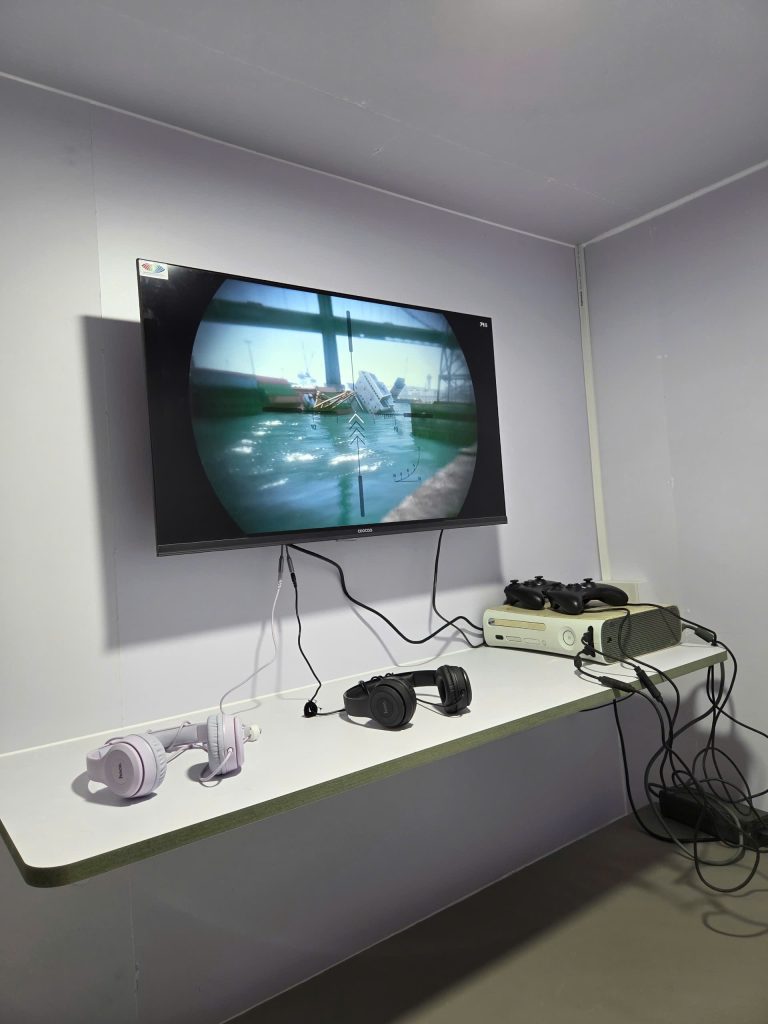 X-BOX B
