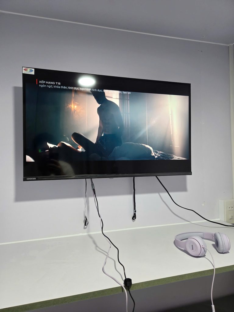 Netflix B 2